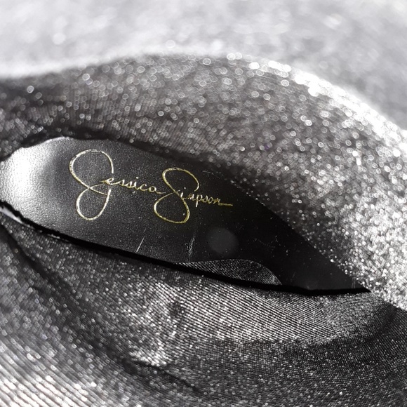 Jessica Simpson - Picture 7 of 8